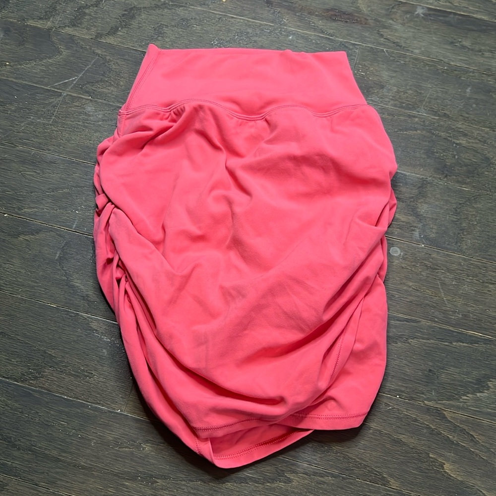 🩷 Athleta Skirt